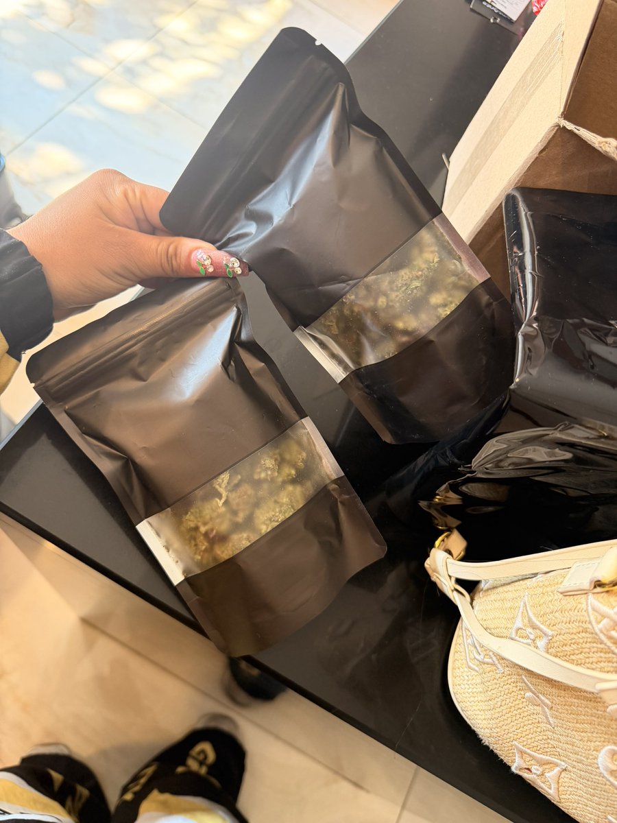 Veritoaguass tweet media