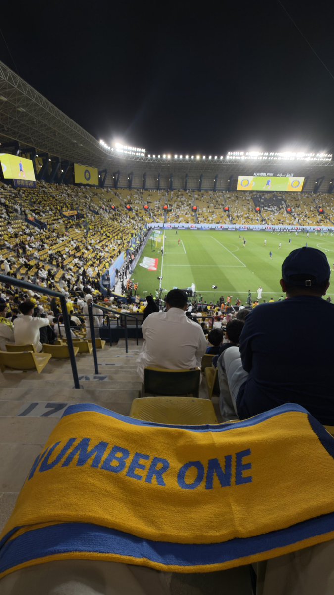 بـــدر tweet media