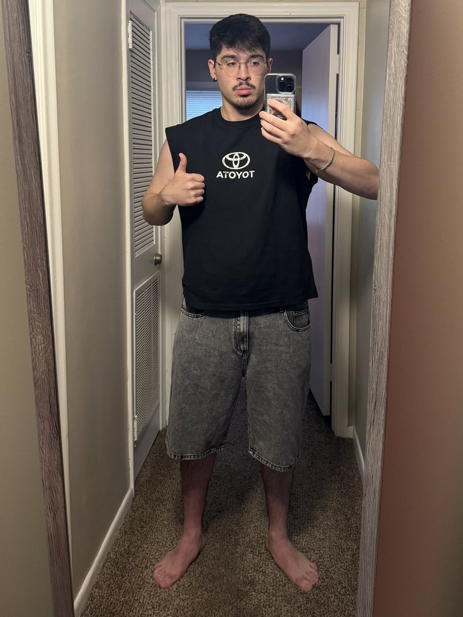 josh ✩ tweet media