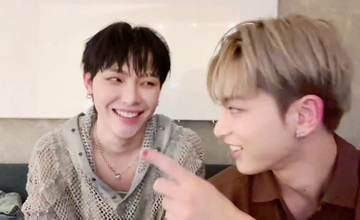 for harulas tweet media