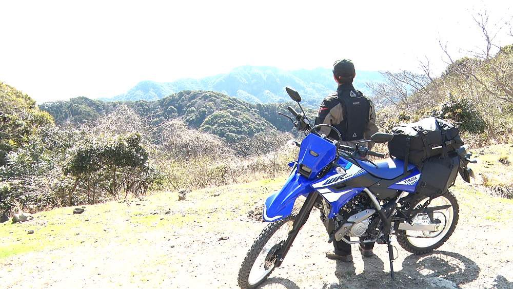 PutiMotor's tweet photo. BS11で毎週日曜22時から放送、大人のバイク時間「MOTORISE」📺🏍

4月は、バイク〝１万円〟の旅！

バイク選びからルート、行動、食事など、全てのプランを各自考えて実行。

どこへ向かい、何をするのか？

筋書きは未定、ノンフィクションの「バイク旅」をお楽しみに！

https://t.co/dsfMAMWrjQ https://t.co/FCsK9WSoFO