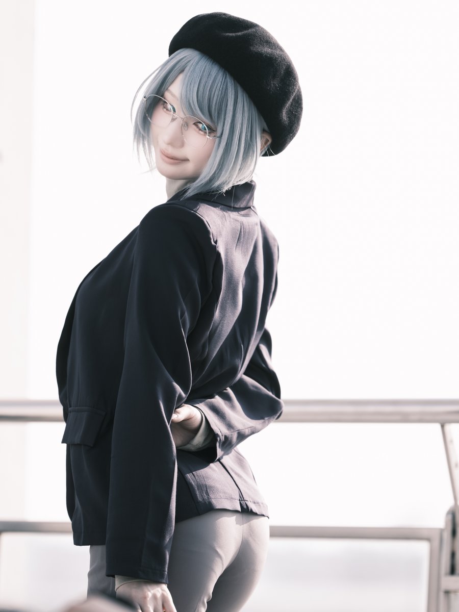 ブック tweet media