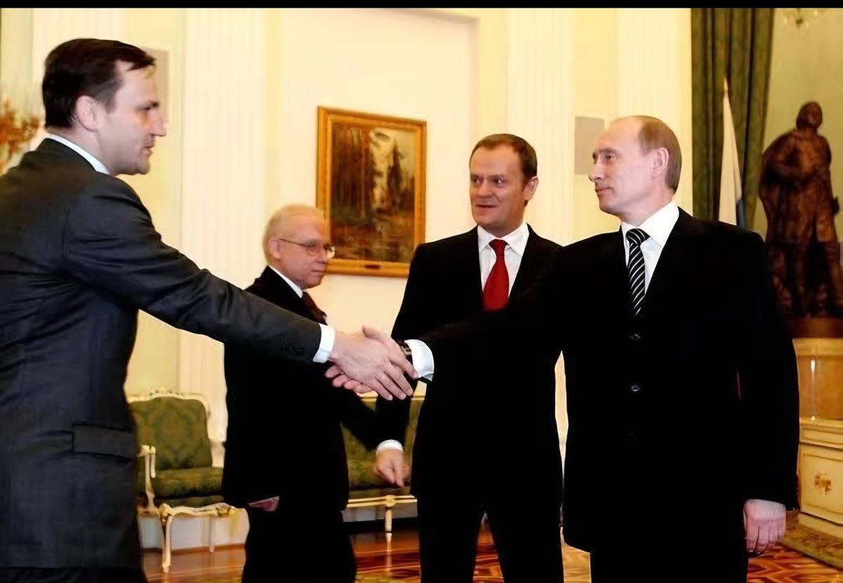 Piotr Kracinski tweet media