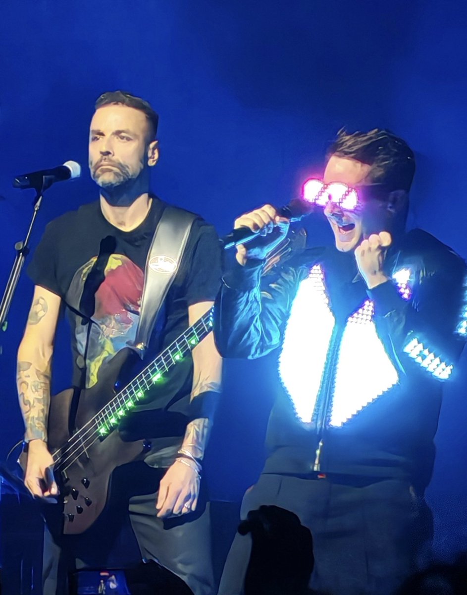 That cool Muse fan tweet media