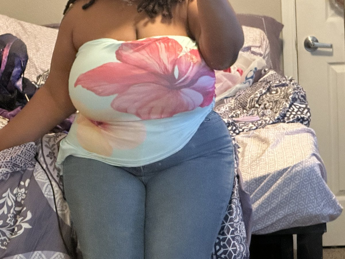 ☆t!na🪽☆ tweet media