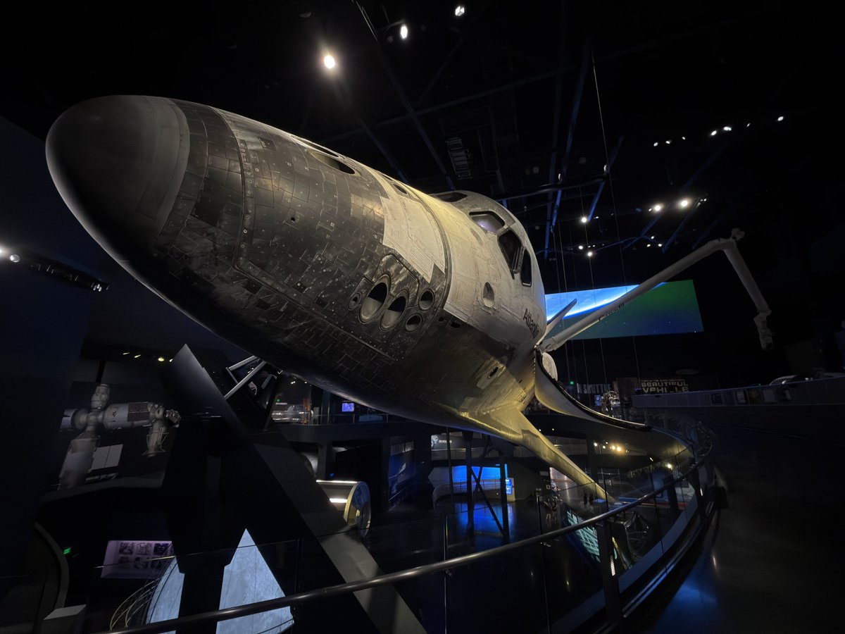 johnkrausphotos's tweet photo. Cool to spend some time with Atlantis while Artemis II is headed to the Moon. Orion’s European Service Module main engine flew on Atlantis six times. https://t.co/45ibPbduzO