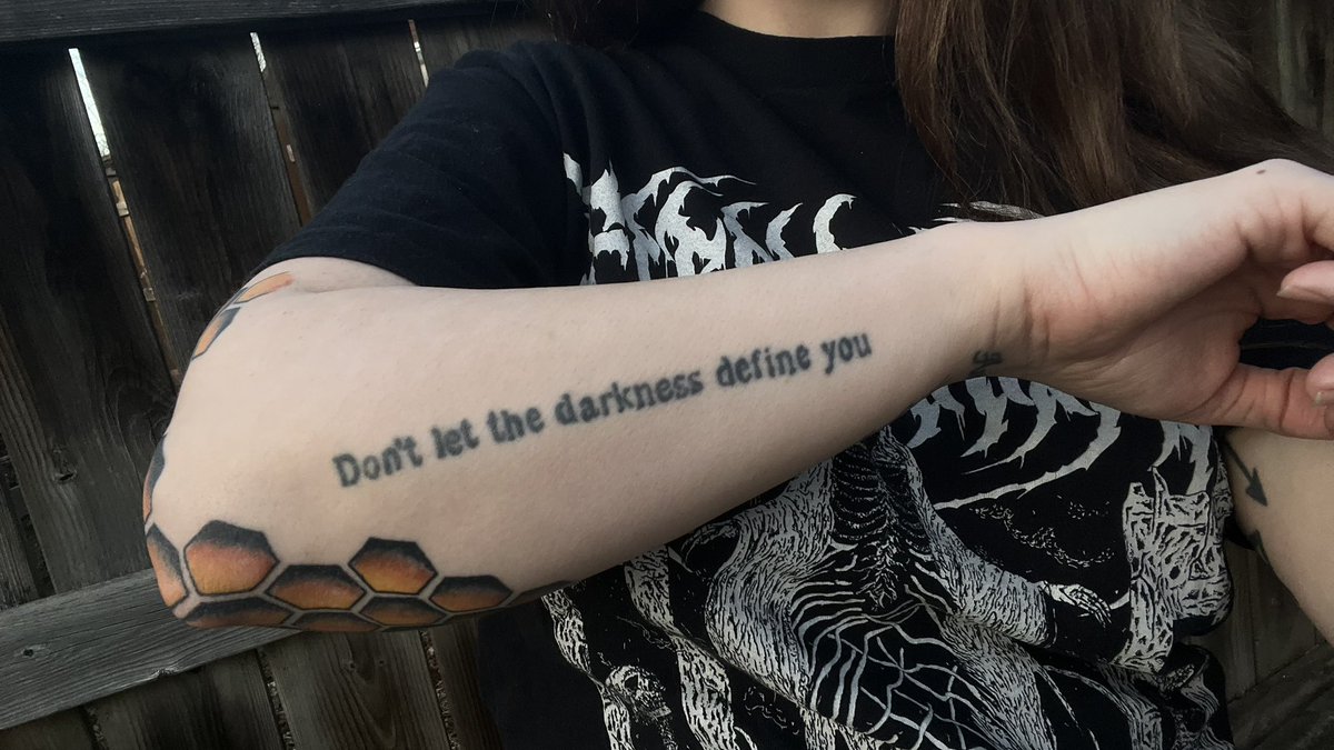 𝘤𝘢𝘳𝘭𝘺 tweet media