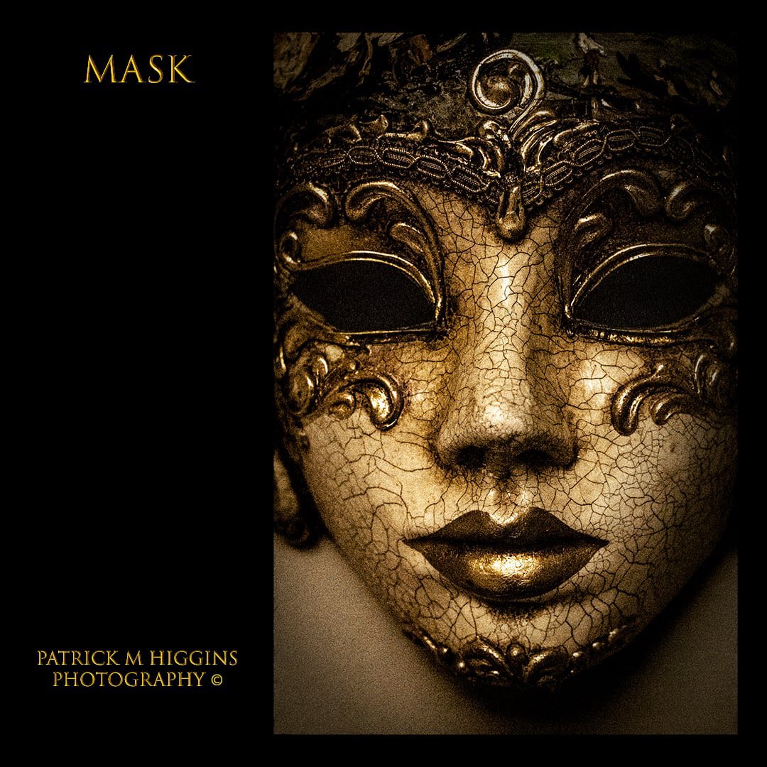 PatrickMHiggins's tweet image. Mask. @patrickmhiggins #mask #venetianmask #carneval #portrait #portraitart