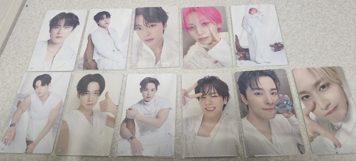 ri_☺︎ tweet media