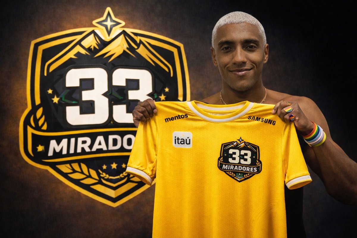 33 fadochrollogay tweet media