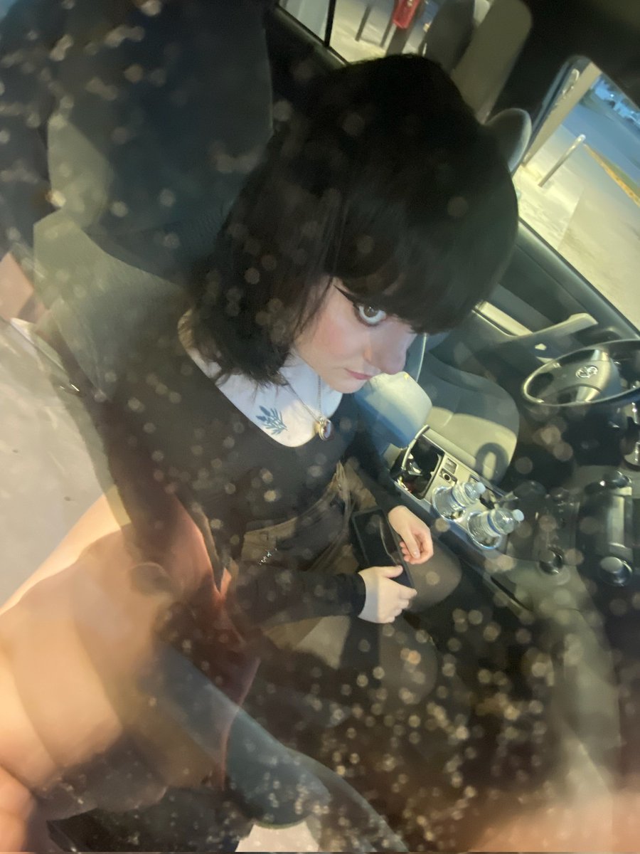 living katie tweet media