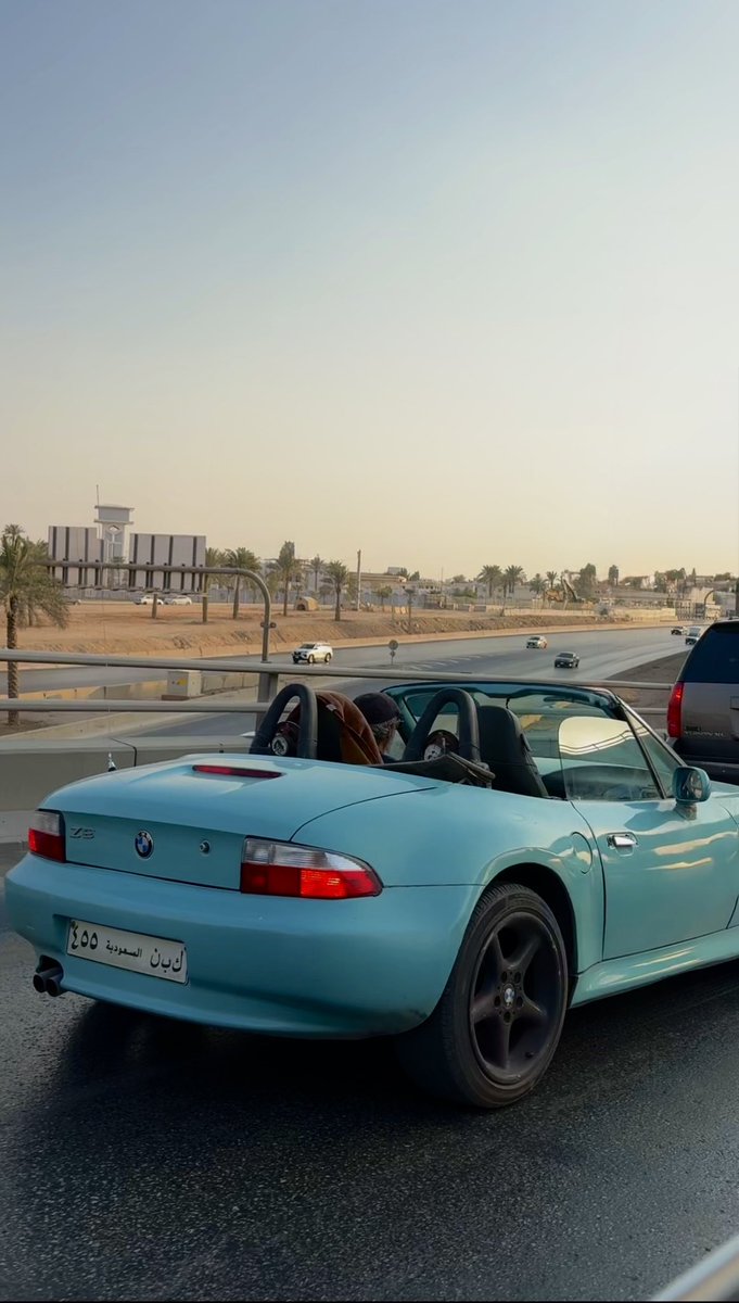 آنسة رَ tweet media