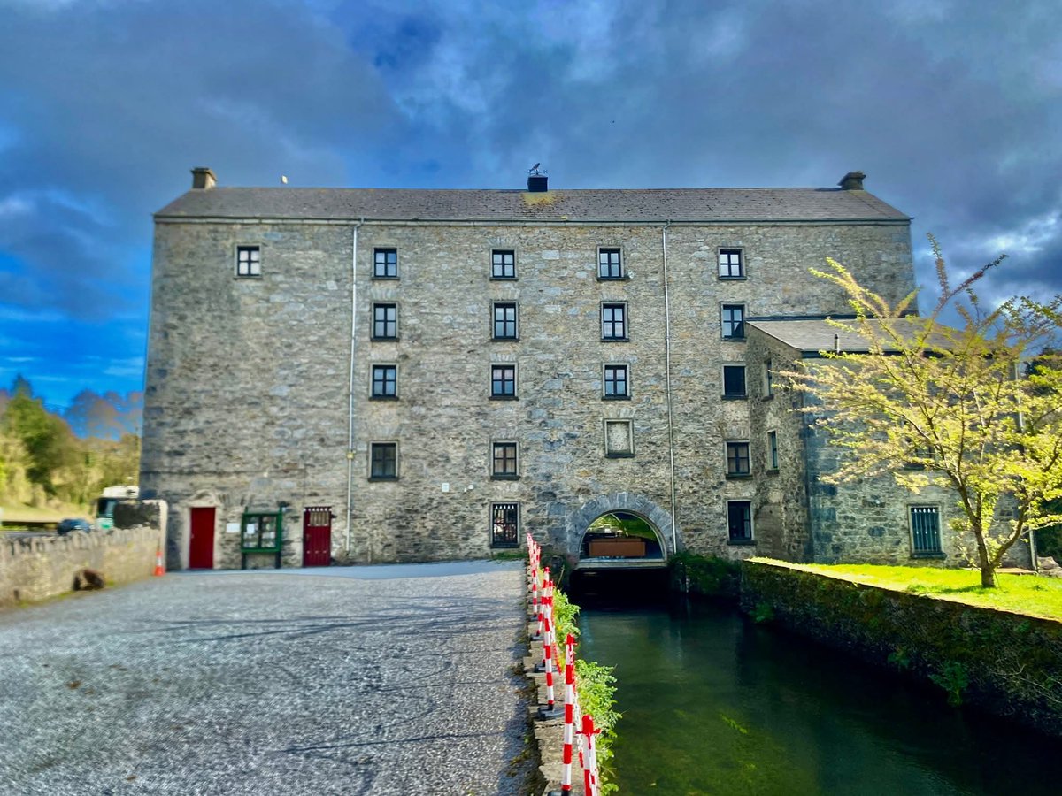 ThisIsIreland3's tweet image. The beautiful little village of Castletownroche, so picturesque 💚

📍 County Cork - Ireland ☘️

📸 Greg Erics

#Cork #Ireland #Castletownroche #Picturesque #Village