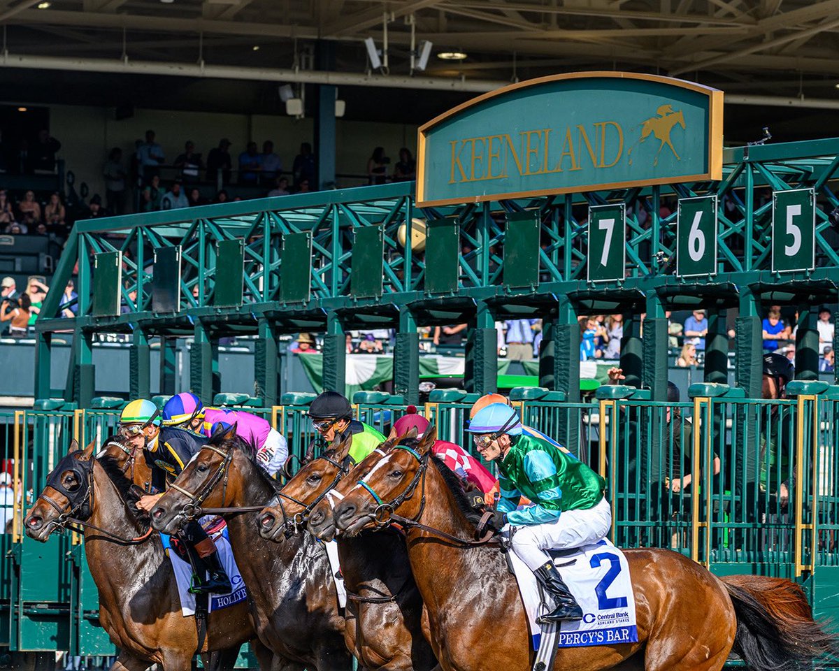 BH_AEberhardt's tweet photo. A toast to Percy Pool and Percy’s Bar with Luan Machado, winner of the @centralbankKY Ashland Stakes at @keeneland. The 3-year-old filly is trained by @colebrookstable and races for #HatCreekRacing and breeder @AirdrieStud #3yofilly #horsepower #KyOaksPrep #100points https://t.co/IXZRlyWgai