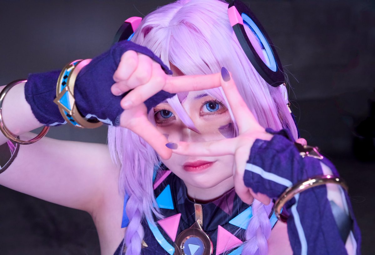 なづな tweet media