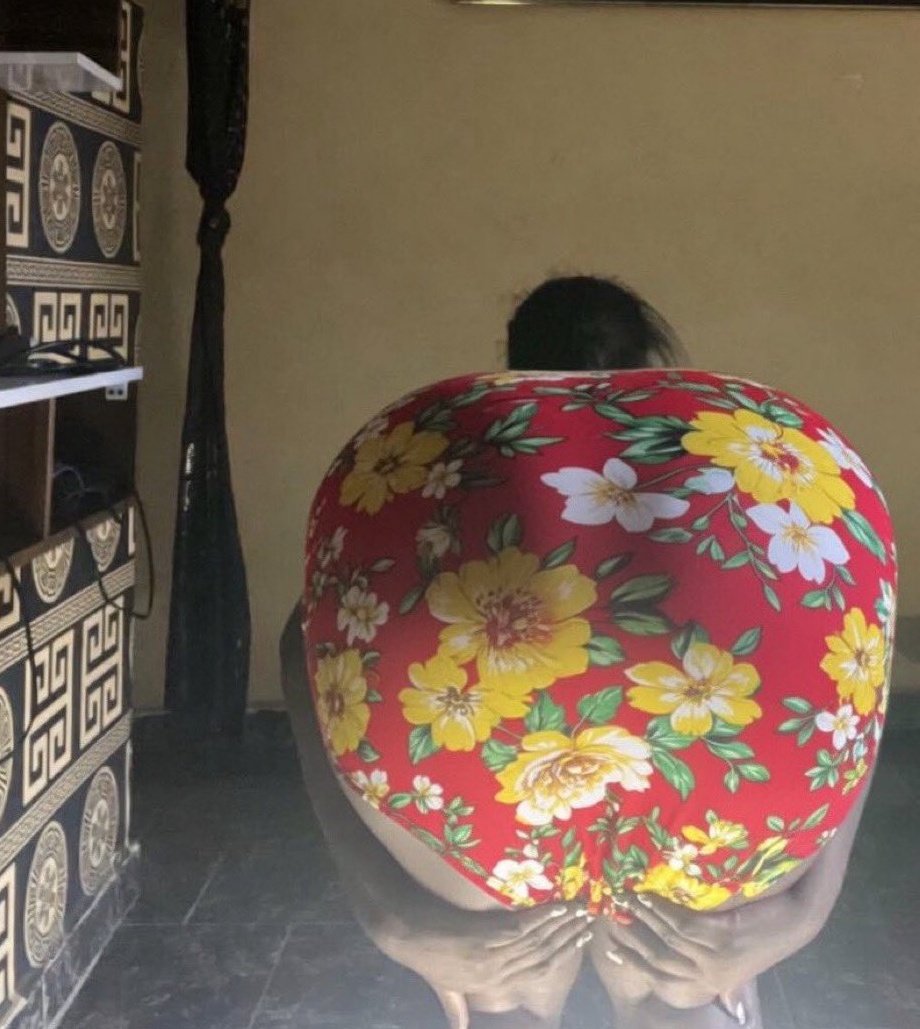 Mr. Roons tweet media