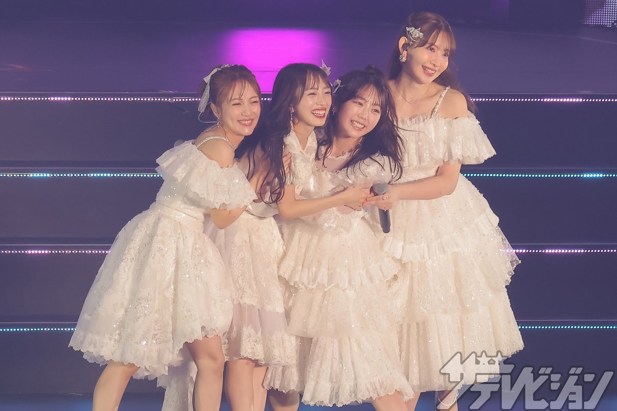 thetvjp's tweet photo. #AKB48 #向井地美音 13年間の集大成
“大成功オタク”として歩んだ夢の軌跡と笑顔の卒コン

▼記事の続きはこちら
https://t.co/l8PZ3Wxf81

#高橋みなみ #小島陽菜 #峯岸みなみ #ノースリーブス #茂木忍 #下口ひなな @mionnn_48 @AKB48_staff https://t.co/tRmPGnFkBi