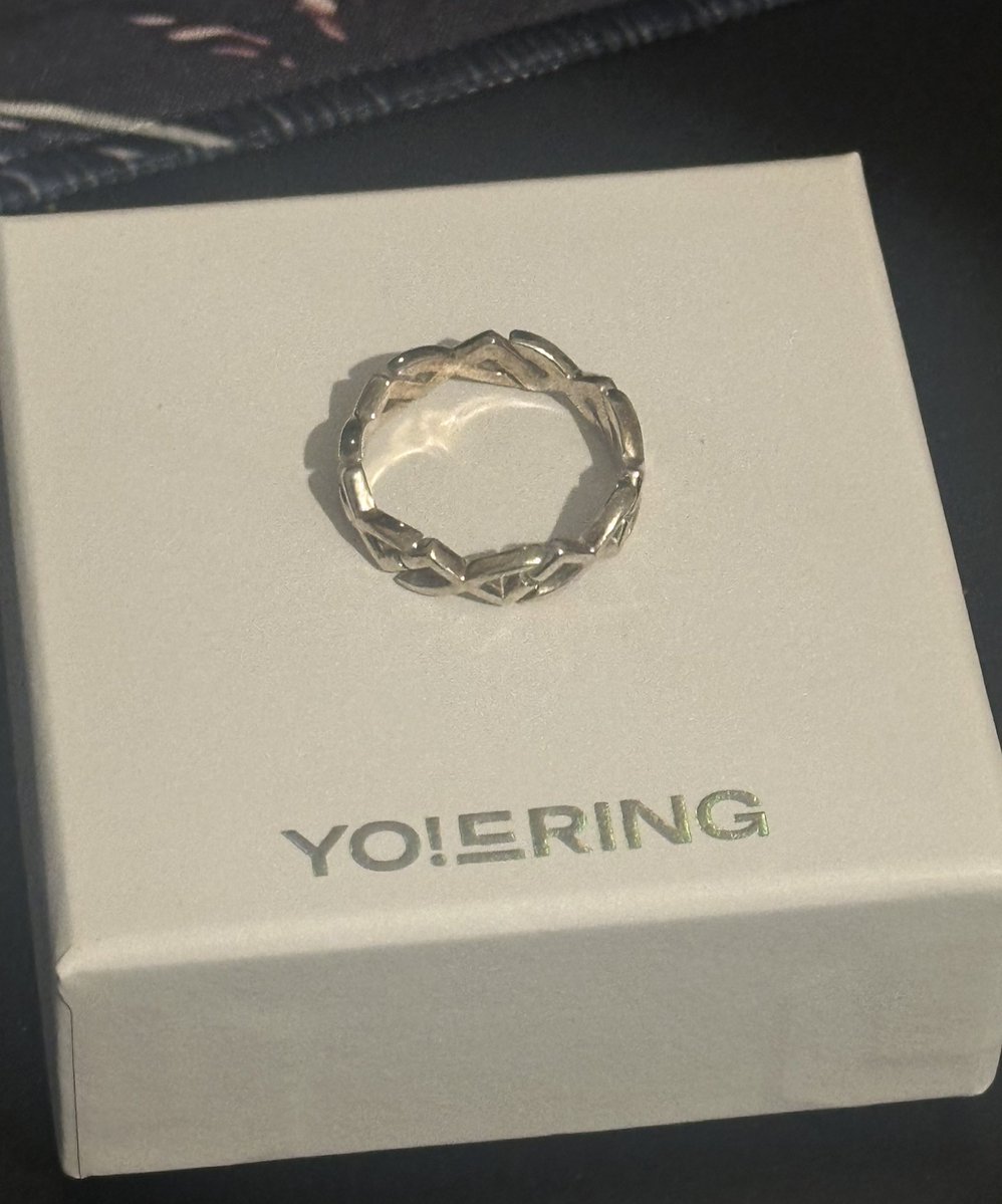 7th year: le!!! tweet media