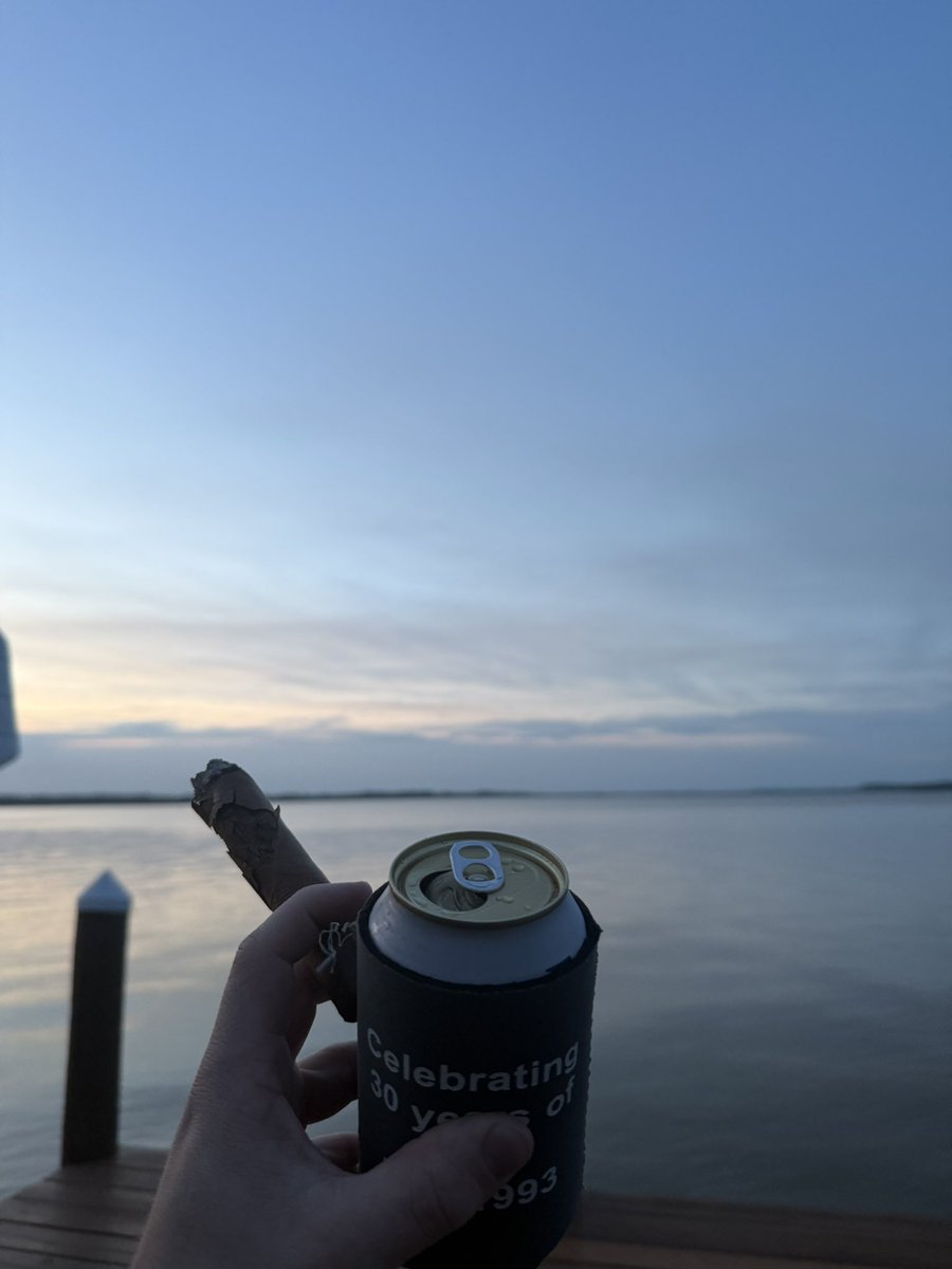 Dr. Boozler tweet media