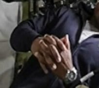 ali_emx's tweet photo. @jaxdotcom But seriously, what’s going on with these hands?! 🤦‍♀️ https://t.co/tRkydRE2cf