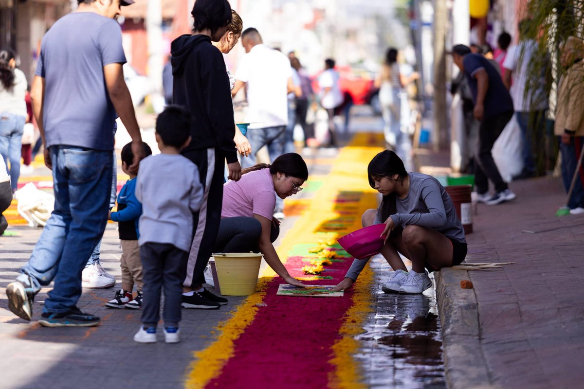 vmpuebla's tweet image. Metrópoli| San #Andrés Cholula invita a la "Ruta de la fe", donde se vive una #experiencia que entrelaza tradición, espiritualidad y turismo

@LupitaCuautleT
@SnAndresOficial

#VisiónMetrópoli 

Visítanos 
visionmetropoli.com 

visionmetropoli.com/san-andres-cho…