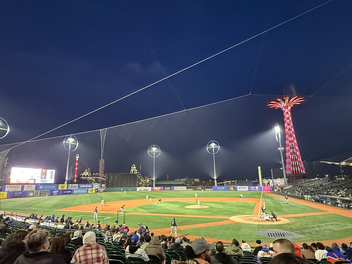 body cellinger tweet media