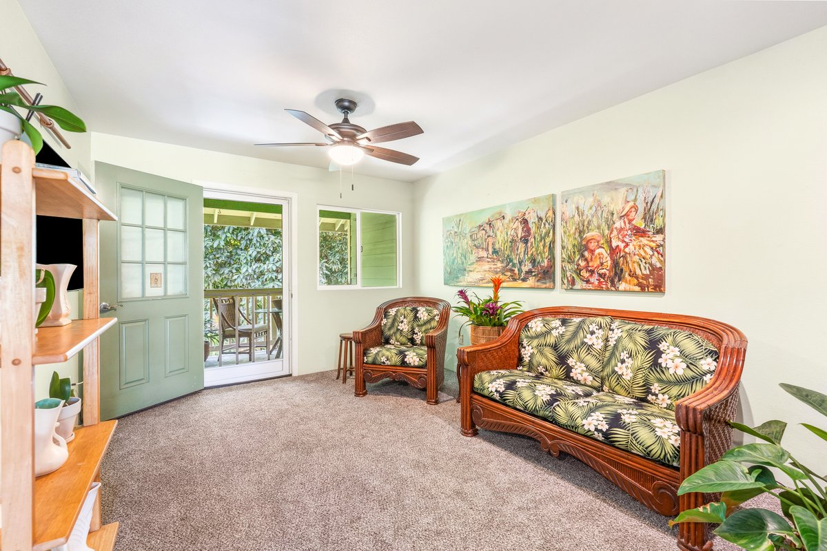 Hawaiʻi Life tweet media