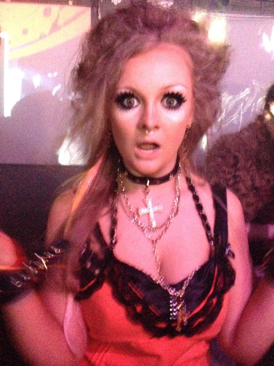 daisybells tweet media