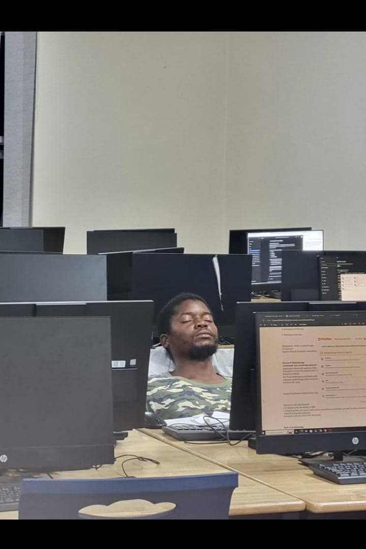 THE CHOSEN ONE🎑 tweet media