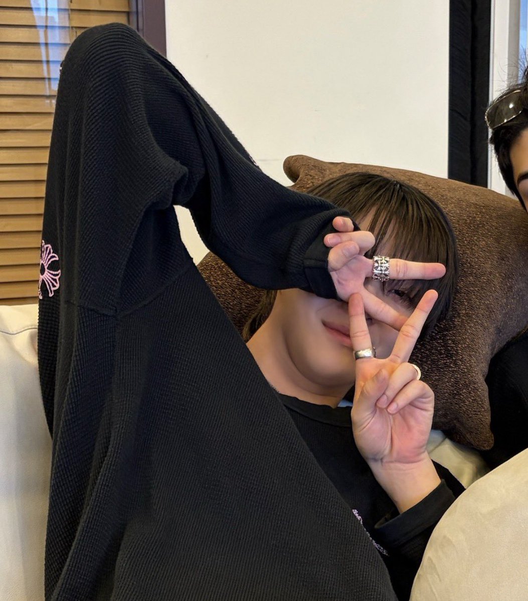 책갈피 tweet media