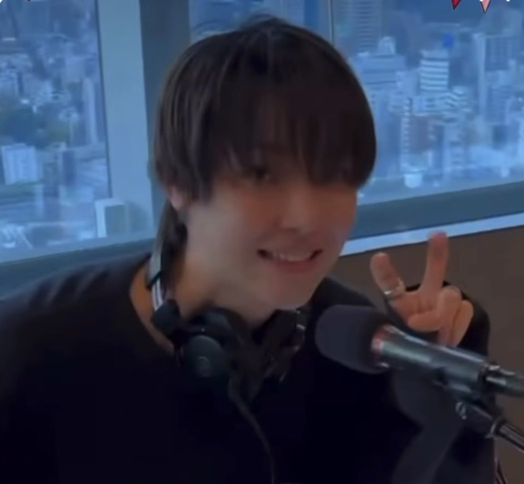 책갈피 tweet media