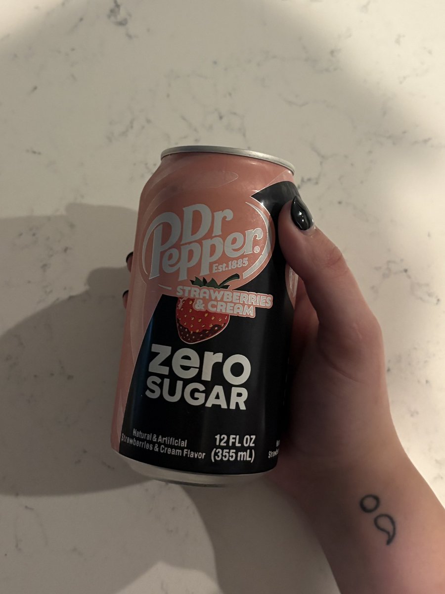 dakota ⋆˚࿔ tweet media