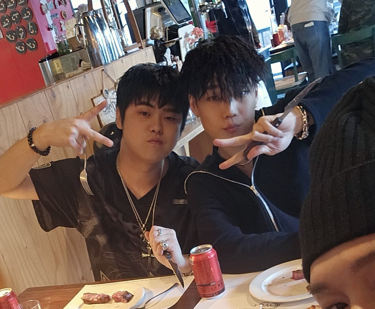 옥수슾 tweet media