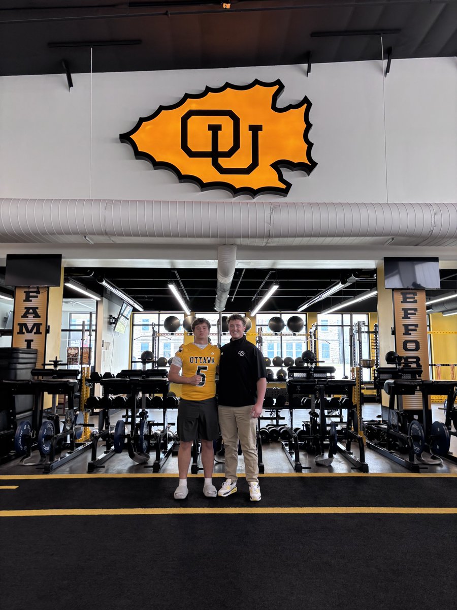 EliBerton2027's tweet image. Blessed to receive an offer from @OttawaBravesFB 🙏🔥 The visit confirmed the culture is real. Grateful for the opportunity! Thank you.  @CoachNickDavis &amp;amp; @CoachSCDub @ZacSheehan2 Sr season on deck  #BravesNation @OttawaU