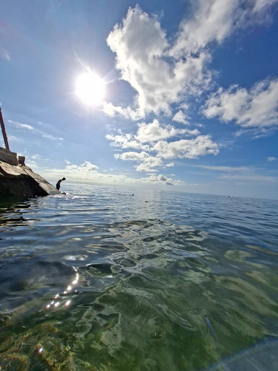 Dad of 1 (im 35 yrs old) tweet media