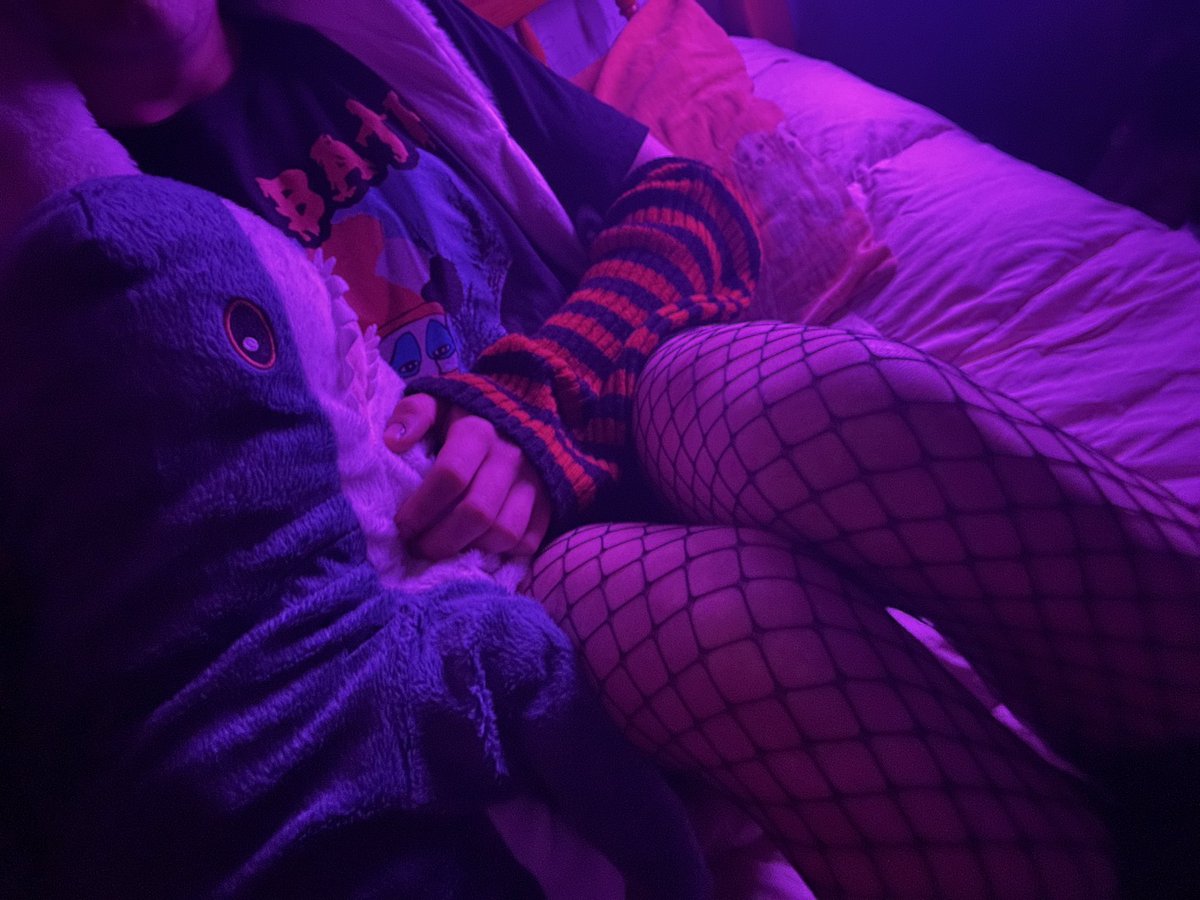 FemboyKaku tweet media