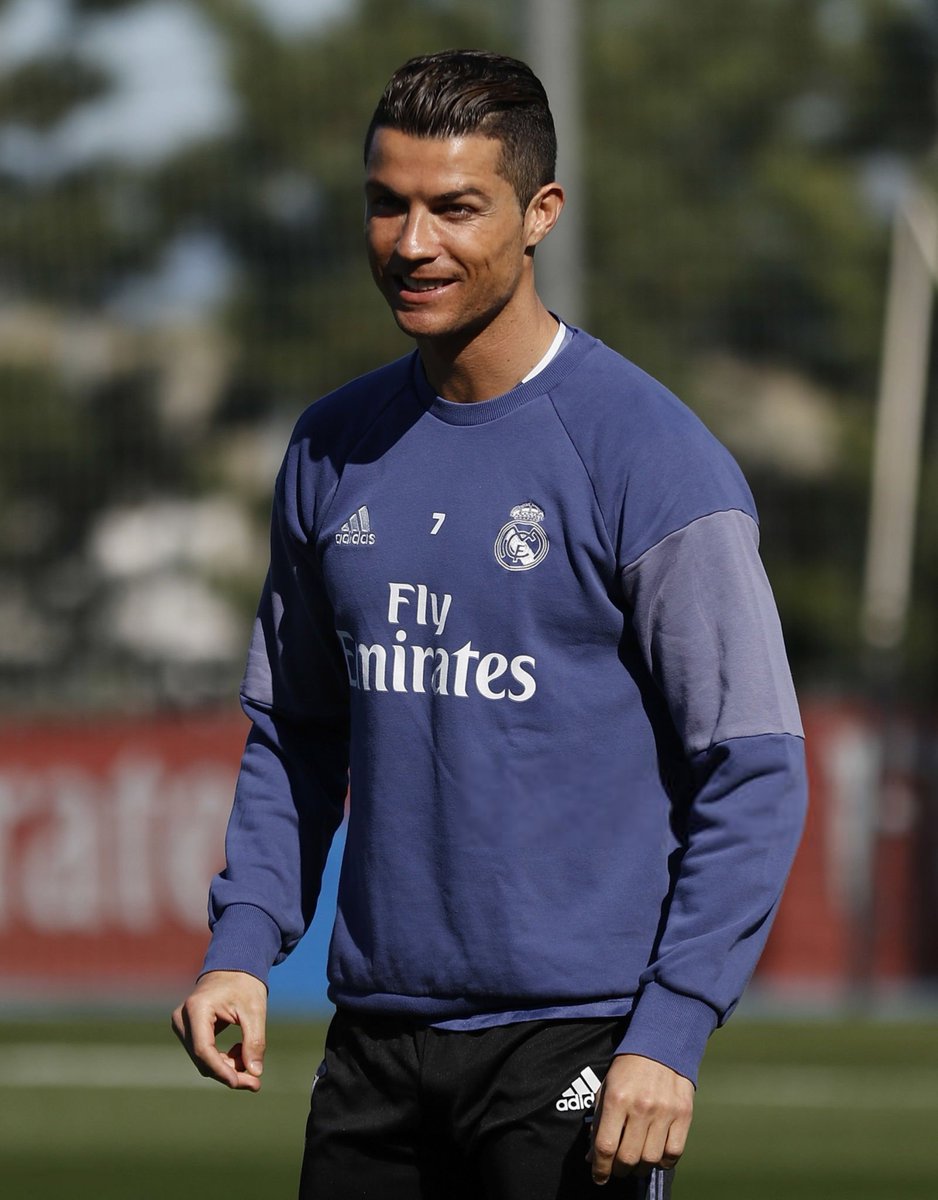 n e e d y tweet media