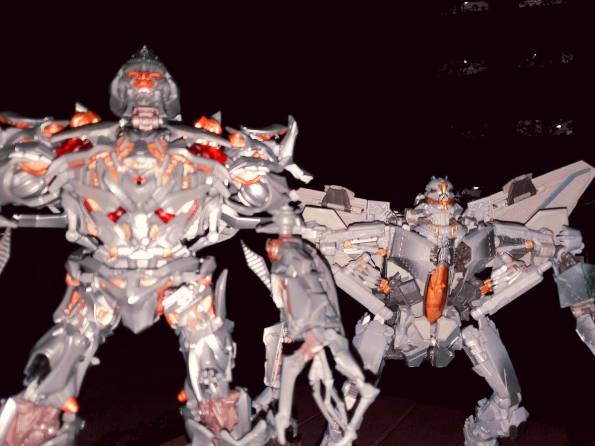 くろね tweet media