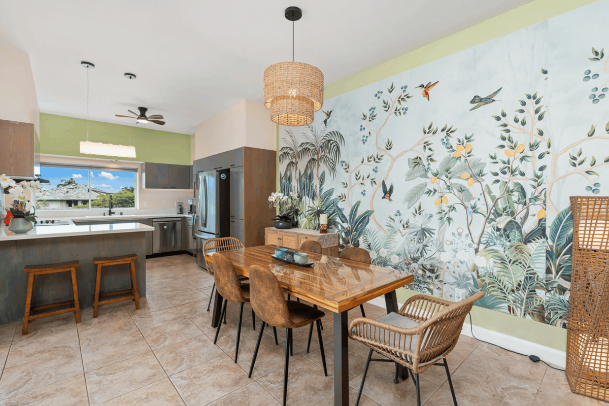 Hawaiʻi Life tweet media