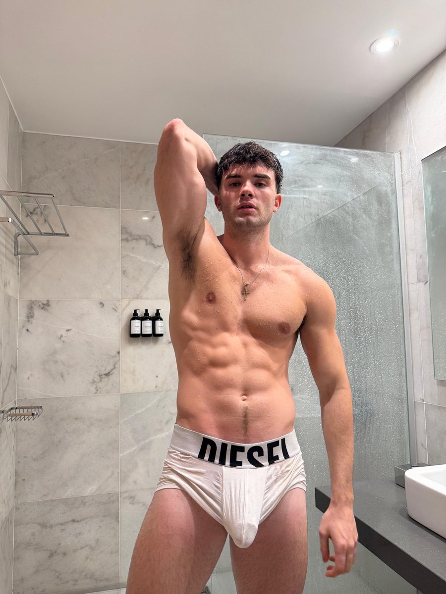 decime buenas noches o te bloqueo 😘