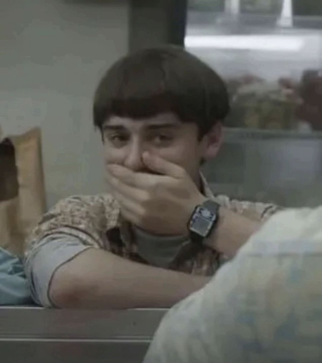 *Disney outro from the mid-late 2000's* tweet media