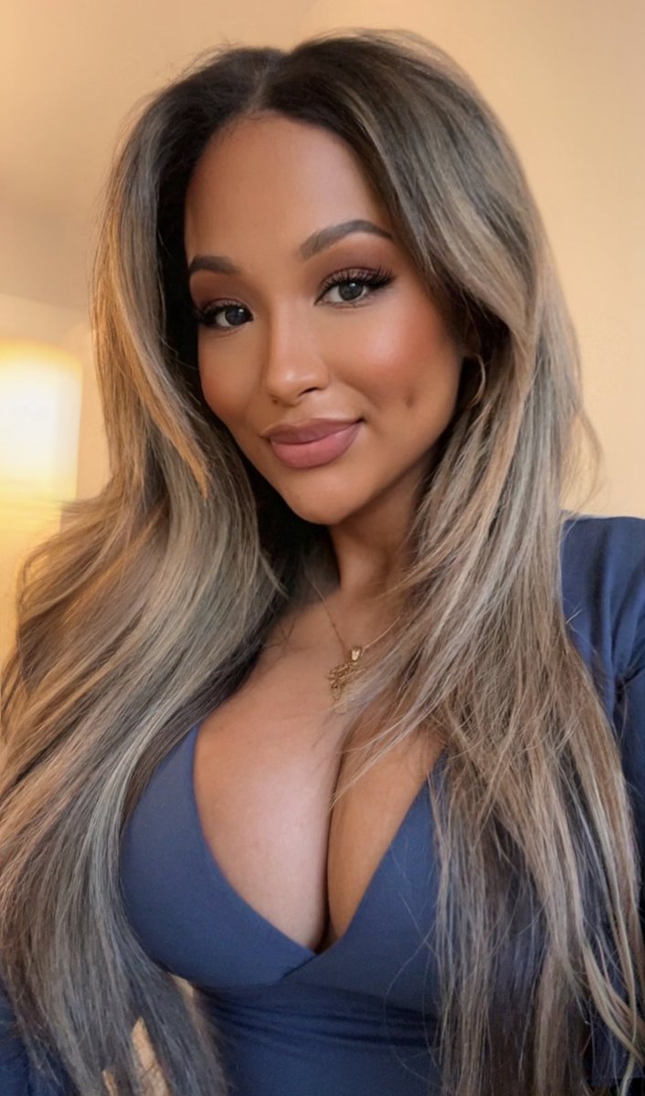 mikala tweet media