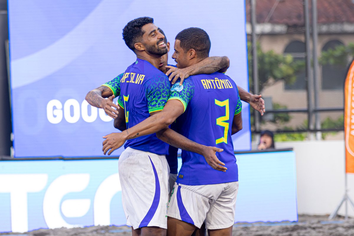 La Selecta tweet media