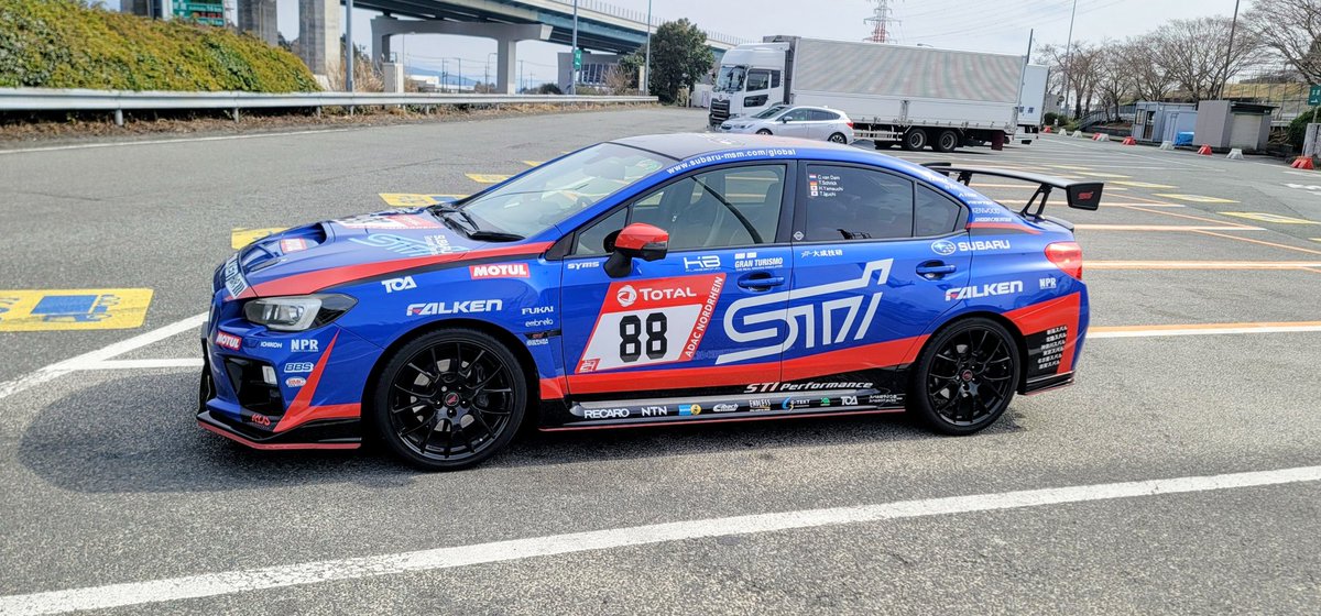 ティンゴ@tS NBR2019レプリカ tweet media