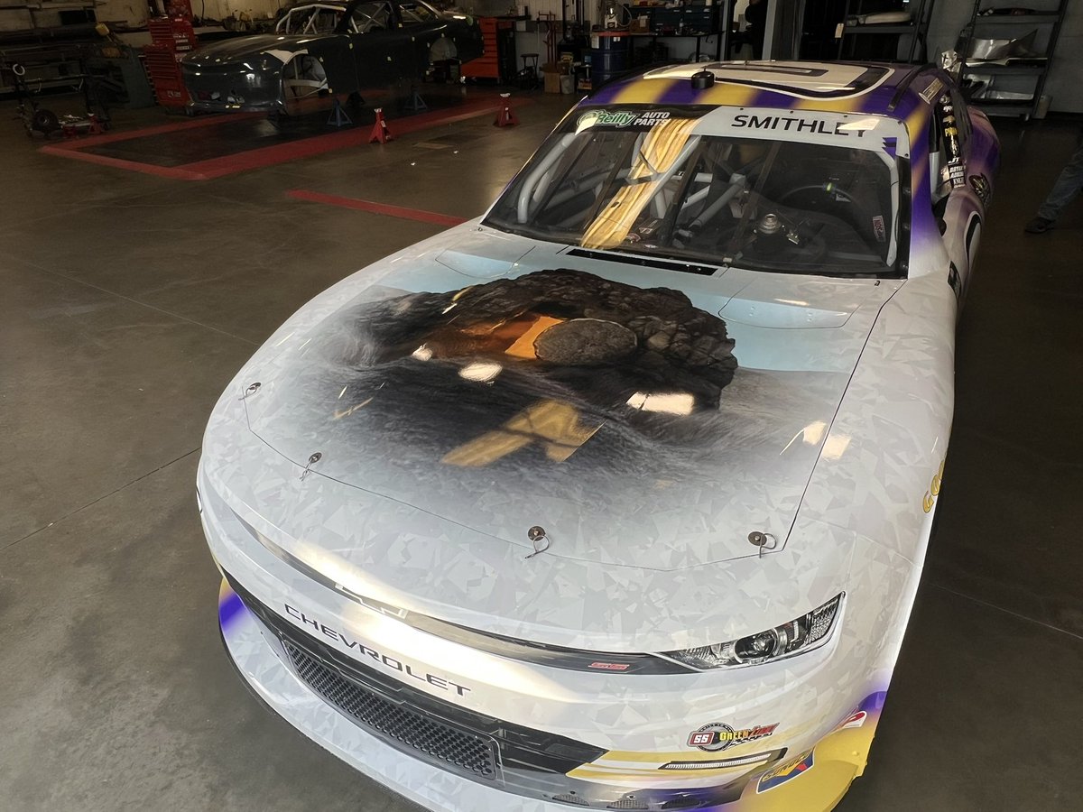 Garrett Smithley tweet media