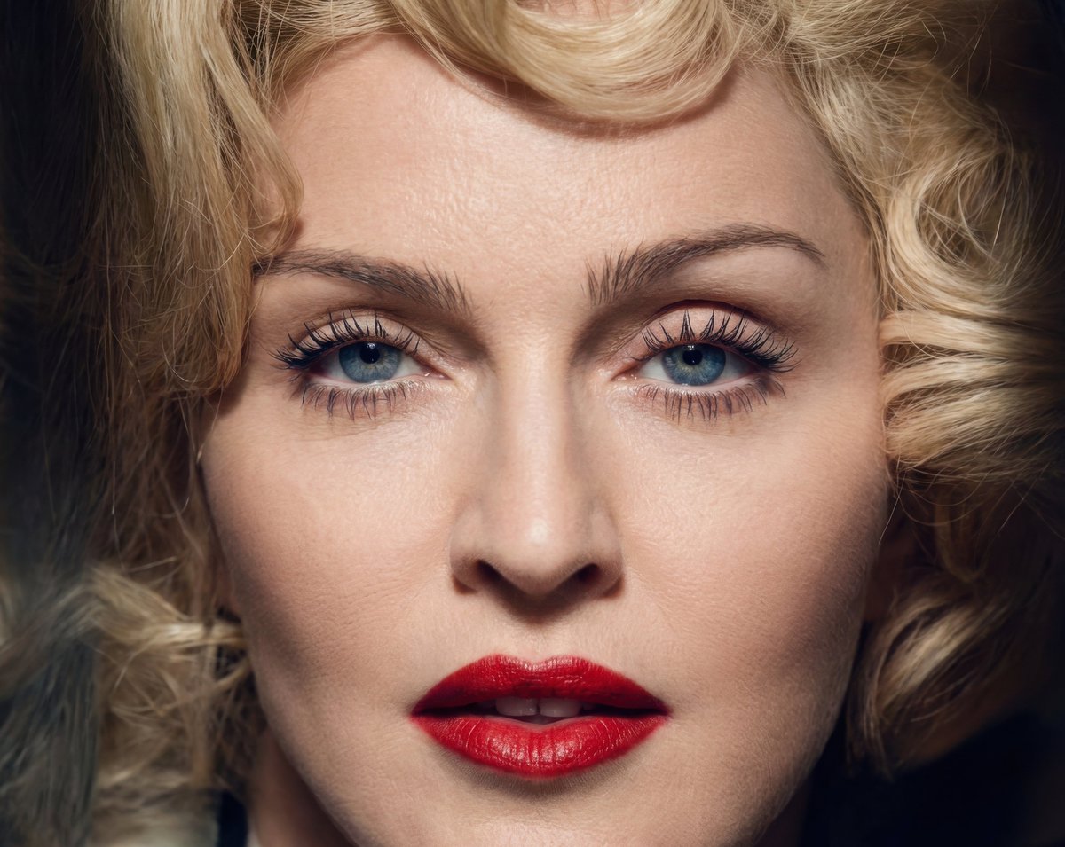 DanKMadonnaEdit's tweet image. 𝘚𝘸𝘦𝘦𝘵 𝘥𝘳𝘦𝘢𝘮𝘴 𝘵𝘰 (𝘢𝘭𝘮𝘰𝘴𝘵) 𝘦𝘷𝘦𝘳𝘺𝘰𝘯𝘦 🌜
#Madonna #Outtake #StevenKlein