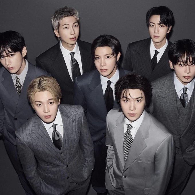 [INFO] “ARIRANG”, do BTS, tornou-se o álbum MAIS RÁPIDO de um artista asiático a ultrapassar a marca de 900 MILHÕES de streams no Spotify.

#Arirang900MonSpotify
<a href="/BTS_twt/">방탄소년단</a>