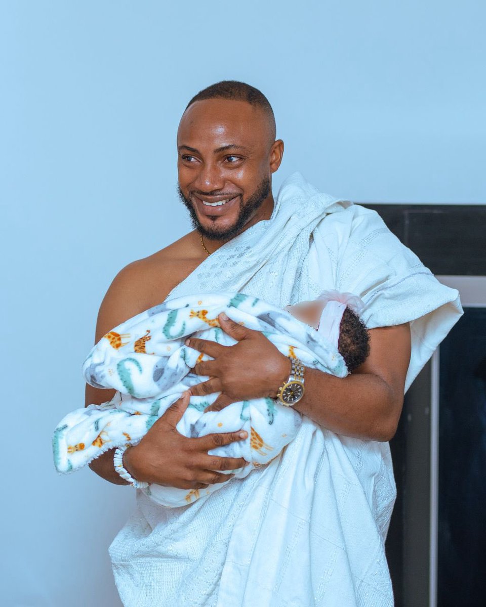 Bee 🐝 tweet media