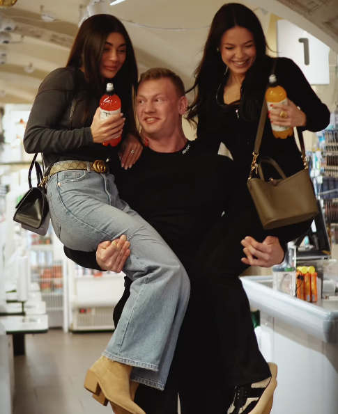 CBSBCHSCDSCSD tweet media