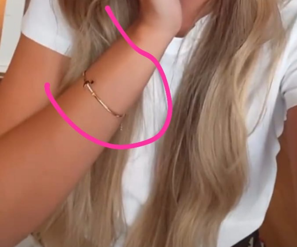 anaju ⚢ tweet media